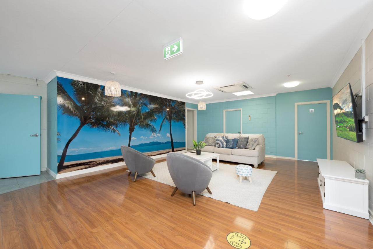 Seaside Lodge Hostel Townsville- Right Next To Coles, 2 Mins Walk To Strand & Cbd Exterior foto