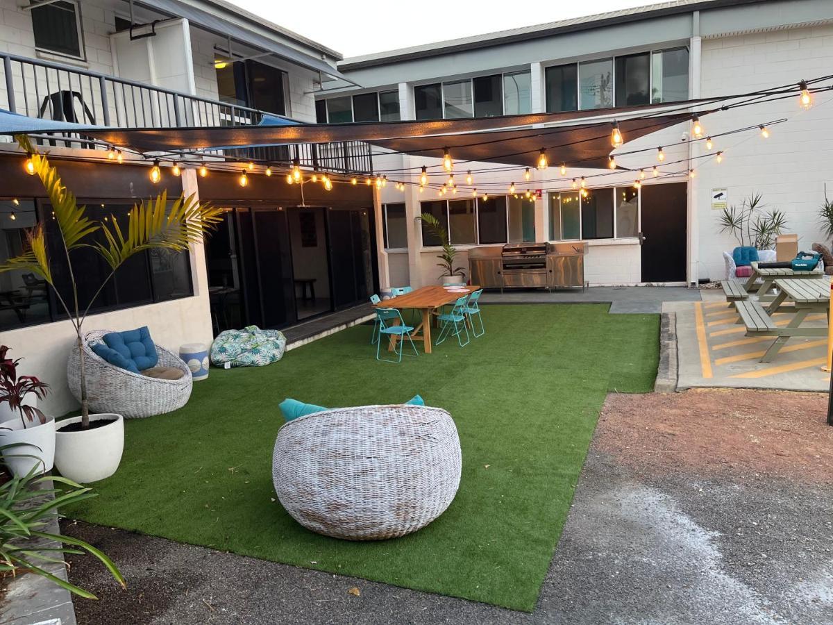 Seaside Lodge Hostel Townsville- Right Next To Coles, 2 Mins Walk To Strand & Cbd Exterior foto